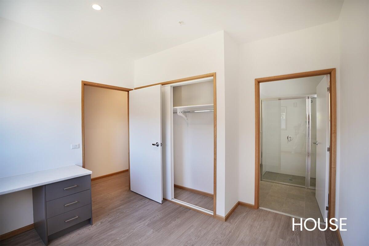 Clarendon Vale Robust SDA Houses & Villas