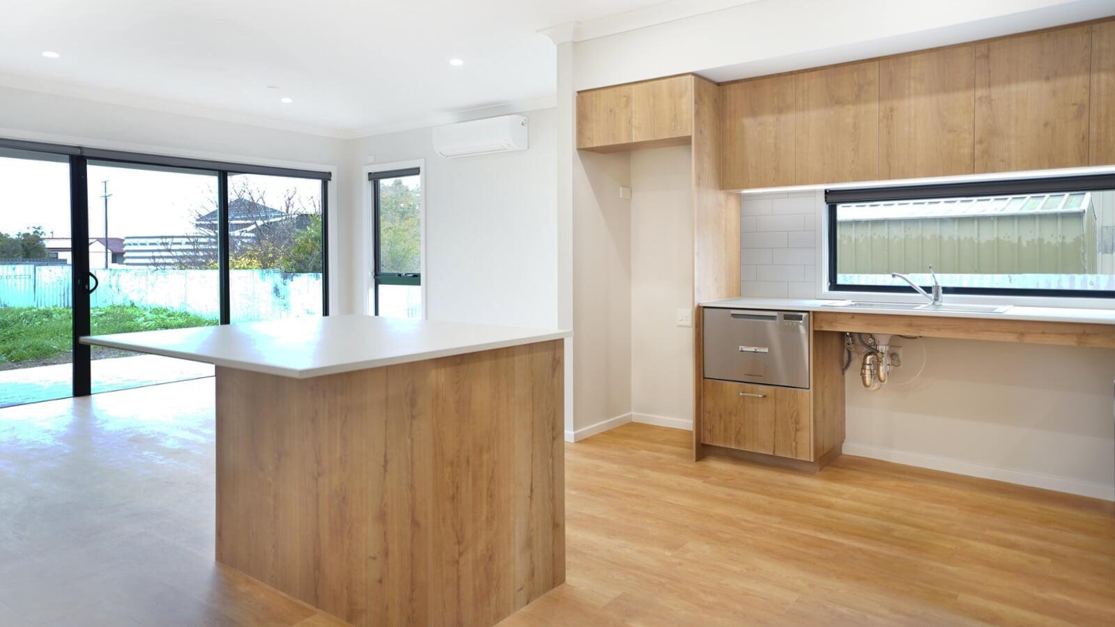 Kingscote Residence with Outdoor Area